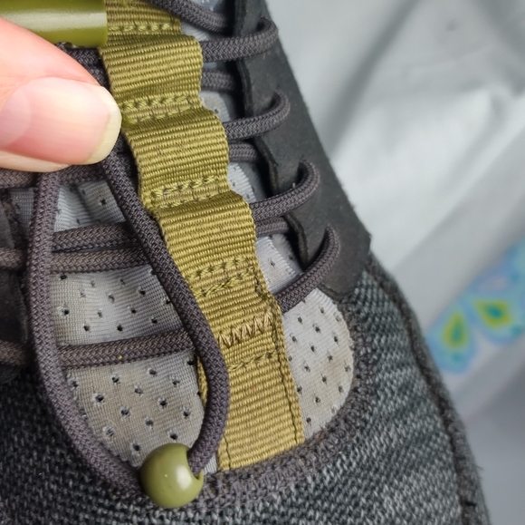 Hey Dude Men's Hightops Trail Blazers Size 12 Ultra Grip - Picture 16 of 16